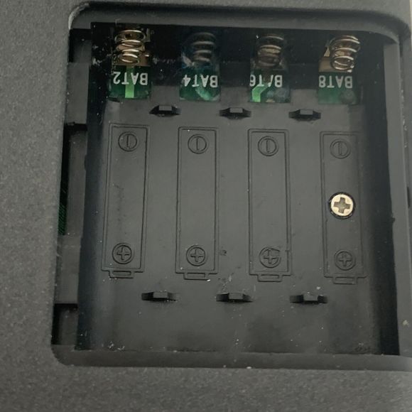 Oregon Scientific Crossword Pro Handheld Game Electronic Puzzle LB-1000B A9 - Picture 8 of 13